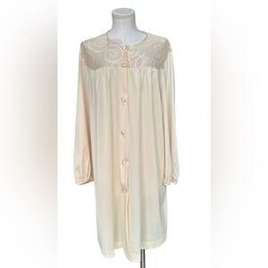 Vintage Peignoir Robe – Ivory – 40. M/L